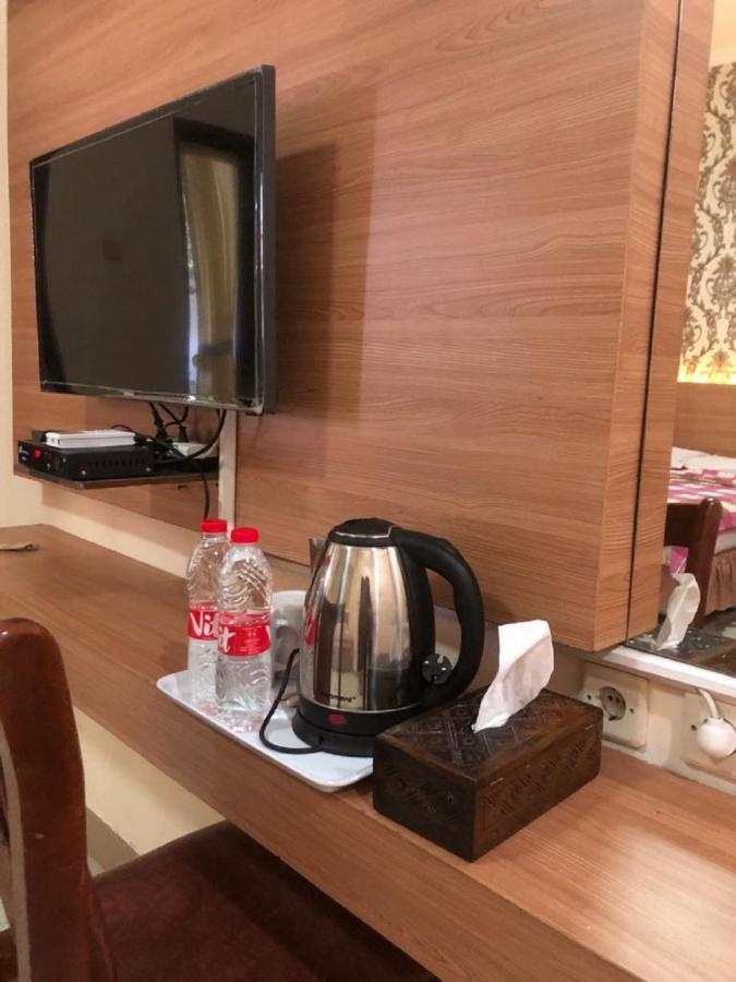 Grafika Hotel Dan Resto Gombong  Luaran gambar